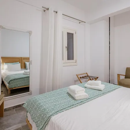 Chrisi - 500 Sqm Private Gardens & Nature View - 300m By The Sea
