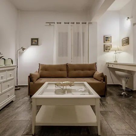 Chrisi - 500 Sqm Private Gardens & Nature View - 300m By The Sea * Almirida
