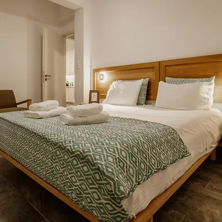 Casa vacanze Chrisi - 500 Sqm Private Gardens & Nature View - 300m By The Sea Almirida
